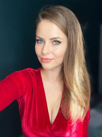 Leaked Asmr ane page private photo viral onlyfans
