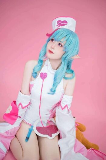 ASMR Mako