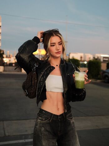 Leaked Astabush private photo viral onlyfans
