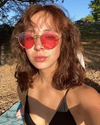 Leaked Aubrey anderson emmons private photo viral onlyfans