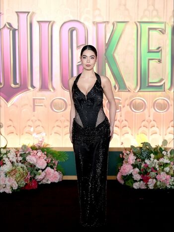 Leaked Auli  i cravalho private photo viral onlyfans