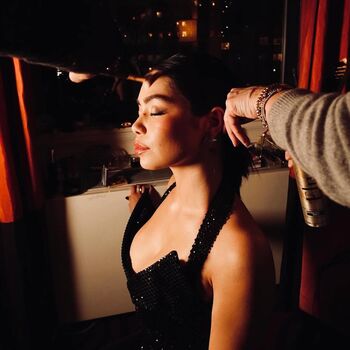 Leaked Auli i cravalho page private photo viral onlyfans