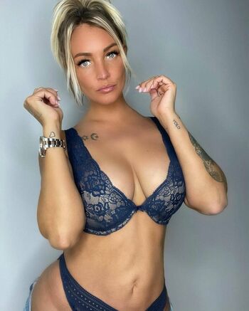 Leaked Aurelie dotremont private photo viral onlyfans