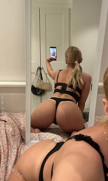 Leaked Aurora sky private photo viral onlyfans