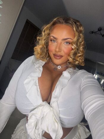 Leaked Aurorao private photo viral onlyfans