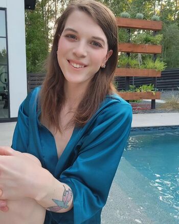 Leaked Autumn rain private photo viral onlyfans