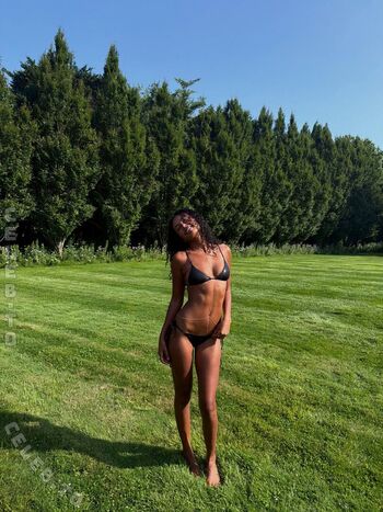 Ava Dash