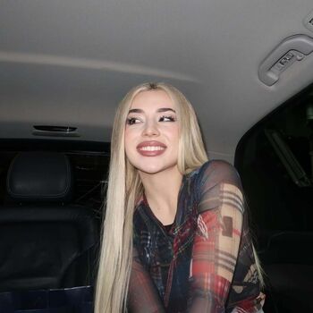 Leaked Ava max  page private photo viral onlyfans