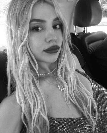 Ava Max