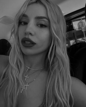 Ava Max