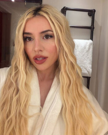 Leaked Ava max private photo viral onlyfans