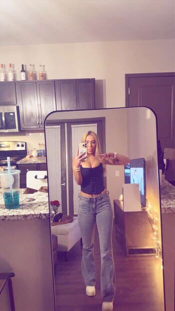 Leaked Ava nucci page private photo viral onlyfans