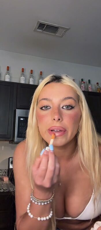 Leaked Ava nucci private photo viral onlyfans