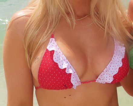 Leaked Avery arthur private photo viral onlyfans