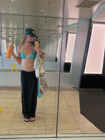 Leaked Avery shipp private photo viral onlyfans