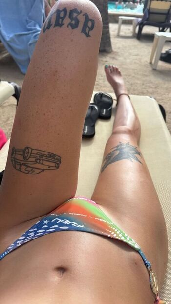 Leaked Avery shipp private photo viral onlyfans