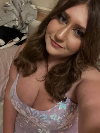 Leaked Aviannanemback private photo viral onlyfans
