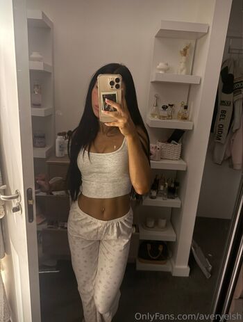Leaked Aviezhou private photo viral onlyfans