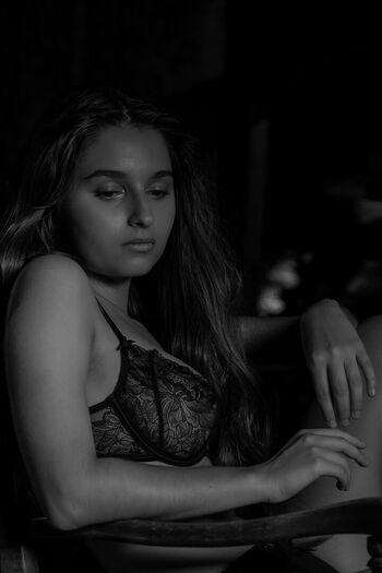 Leaked Avrelia amaris private photo viral onlyfans
