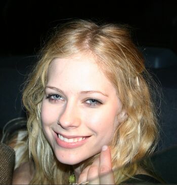 Leaked Avril lavigne page private photo viral onlyfans