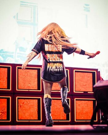 Leaked Avril lavigne private photo viral onlyfans