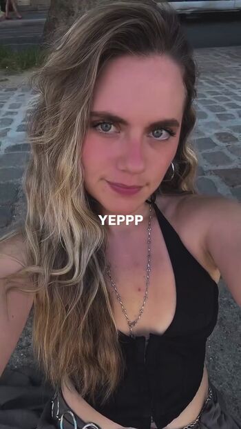 Leaked Axelle maga private photo viral onlyfans