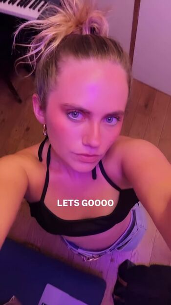 Leaked Axelle maga page private photo viral onlyfans