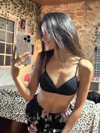 Leaked Aydaniela private photo viral onlyfans