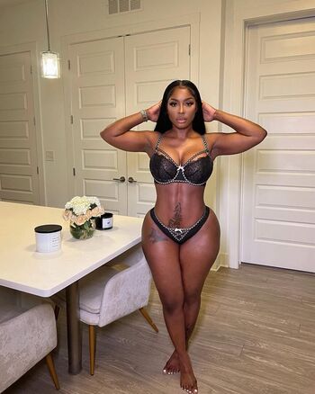 Ayesha Howard