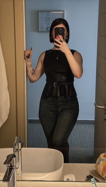 Leaked Aykuroo private photo viral onlyfans