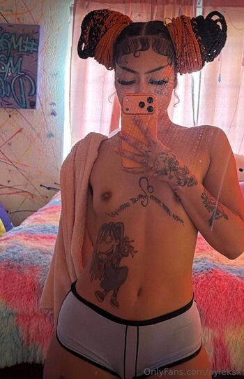 Leaked Ayleks private photo viral onlyfans