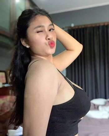 Leaked Ayu tarisa private photo viral onlyfans