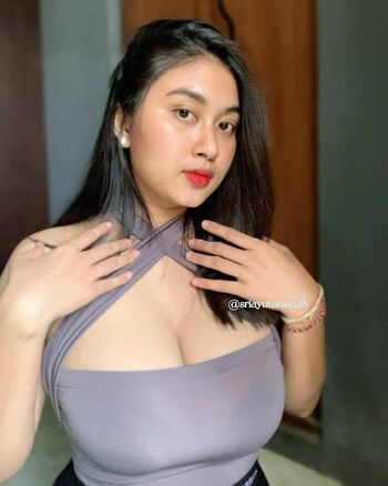 Ayu Tarisa