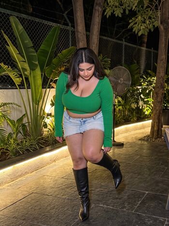 Leaked Ayushi sharma private photo viral onlyfans