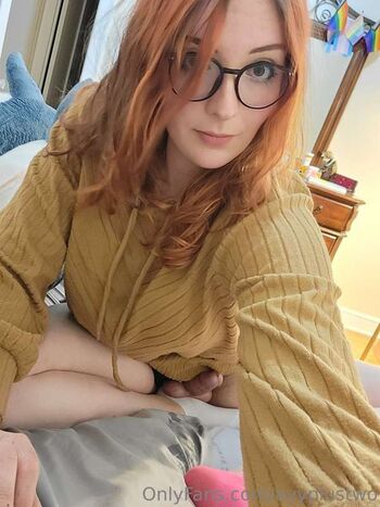 Leaked Ayyplustwo private photo viral onlyfans