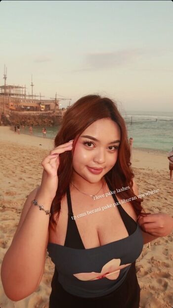 Leaked Azizasaraa private photo viral onlyfans