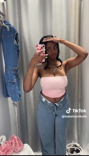 Leaked Babeinpinksilk private photo viral onlyfans