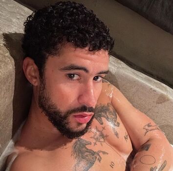 Leaked Badbunny page private photo viral onlyfans