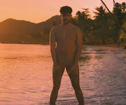 Leaked Badbunny private photo viral onlyfans