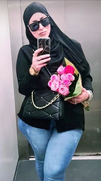 Leaked Badia ettalabi private photo viral onlyfans