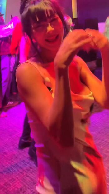 Bai Ling
