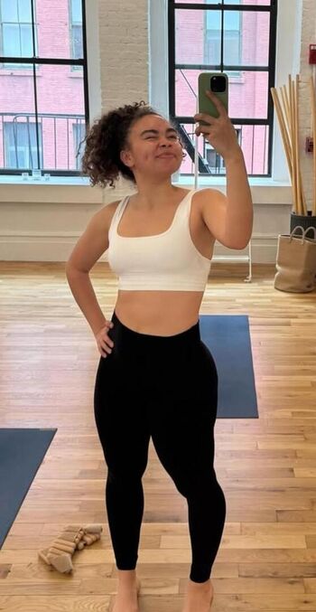 Leaked Bailey bass page private photo viral onlyfans