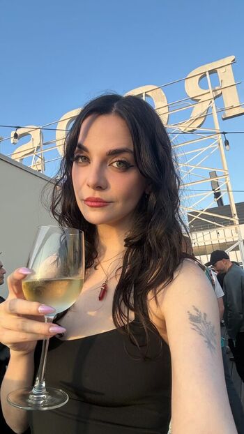 Leaked Bailey meyers private photo viral onlyfans