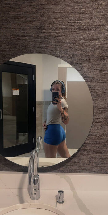 Leaked Baileygoat page private photo viral onlyfans