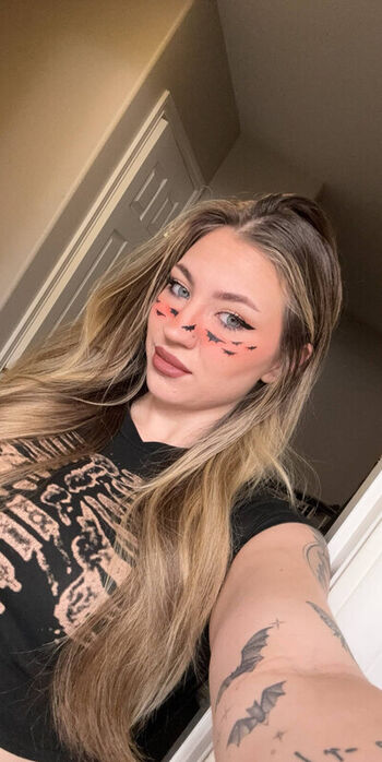 Leaked Baileygoat page private photo viral onlyfans