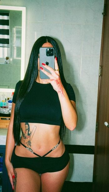 Leaked Bar berlisa page private photo viral onlyfans
