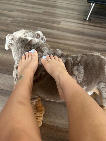 Leaked Bare feet page private photo viral onlyfans