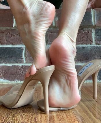 Leaked Bare feet private photo viral onlyfans