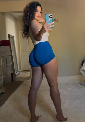 barefootbaddys