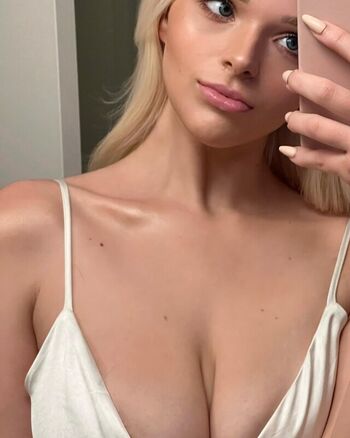 Leaked Barrett adair private photo viral onlyfans